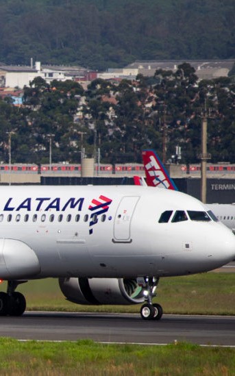 Grupo LATAM vai operar apenas 25% da capacidade em abril